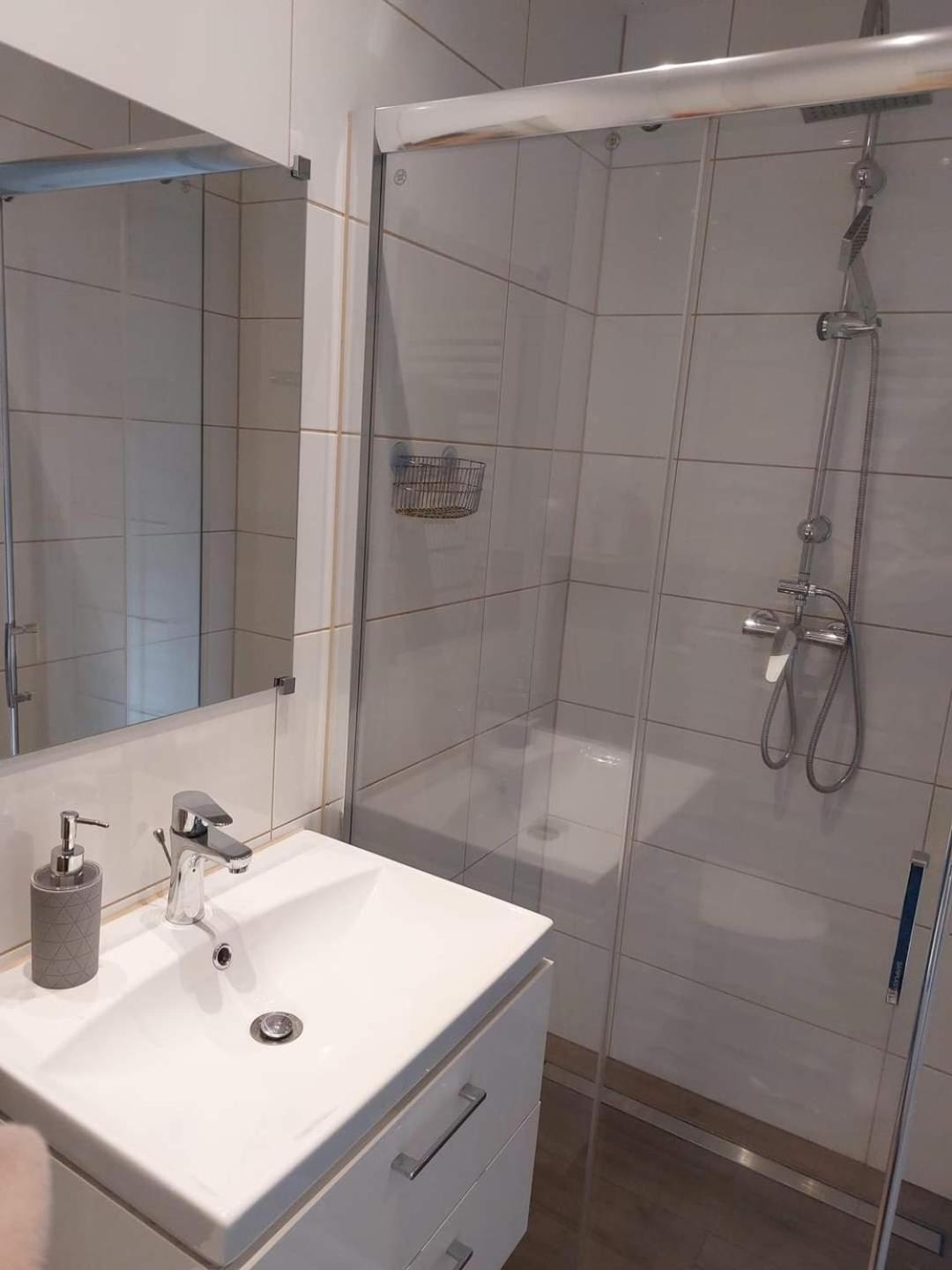 Lawendowy Zakatek Apartment Graboszyce Ngoại thất bức ảnh