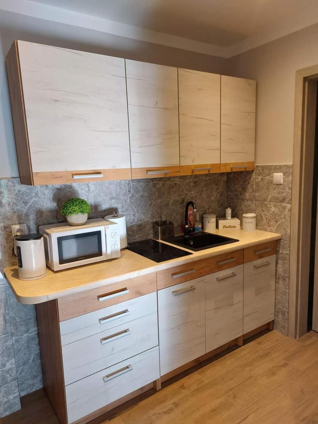 Lawendowy Zakatek Apartment Graboszyce Ngoại thất bức ảnh